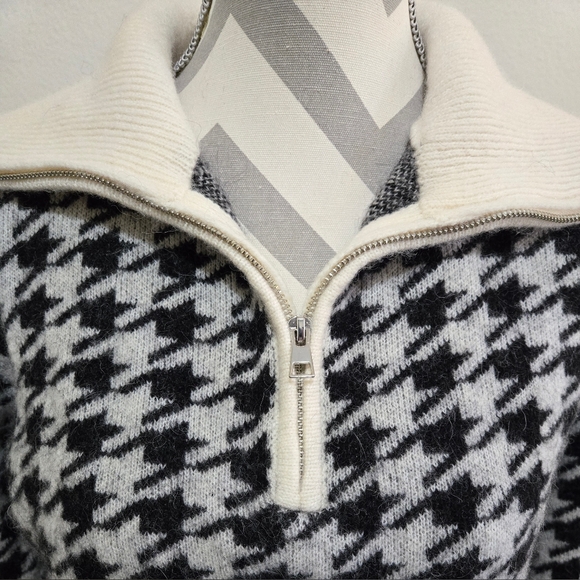 & Other Stories Half Zip Alpaca Wool Knit Houndstooth Sweater Size Small - Picture 2 of 8